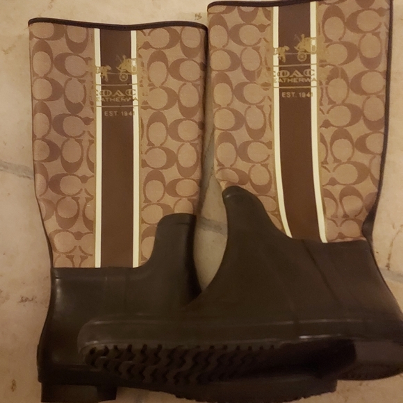 New Coach rain boots size 10 Coach signature brown and tan - Picture 1 of 7